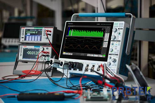 示波器多通道同步测试与接地点优化实践——以 Buck 型 DCDC 转换器为例(图1) 示波器测量.jpg