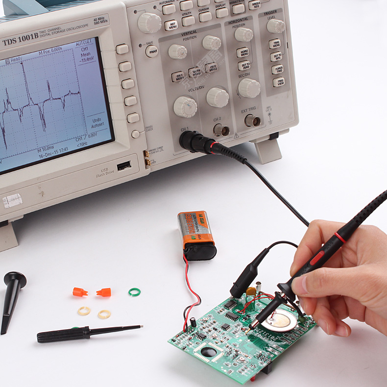 示波器无源探头附件包:组件清单与专业使用指南(图2) 无源探头实测.jpg